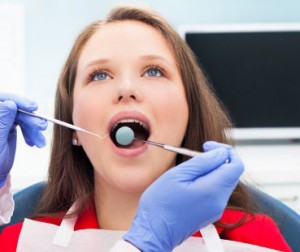 girl-at-dentist